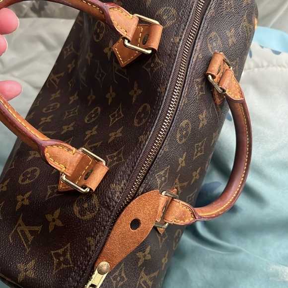 Louis Vuitton Monogram Handbag - Picture 11 of 16